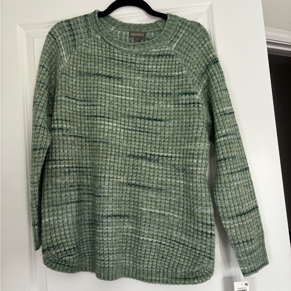 Style & Co Women’s Green Sweater